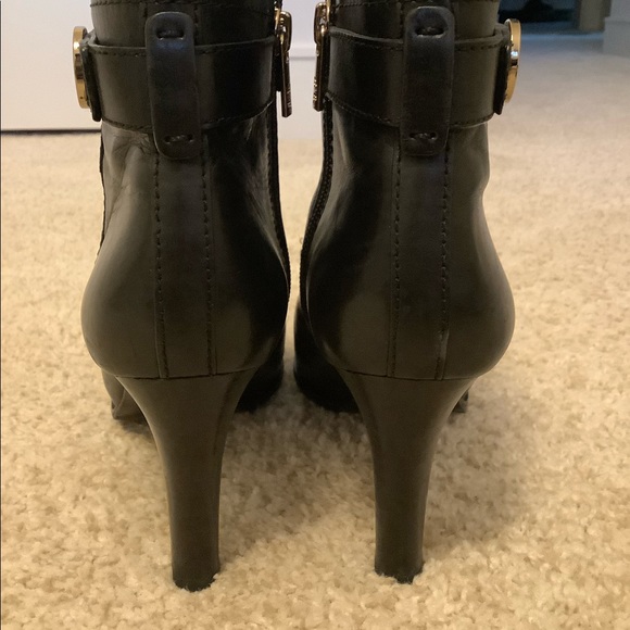 Tory Burch Bristol bootie Leather ankle black heel boots - Picture 5 of 6